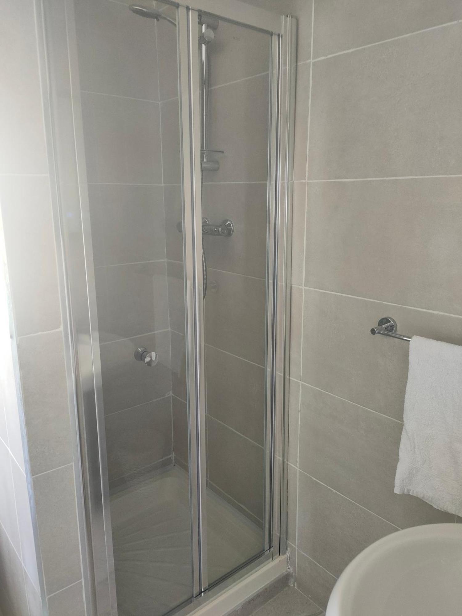 Lios Einne House Accommodation انشير المظهر الخارجي الصورة